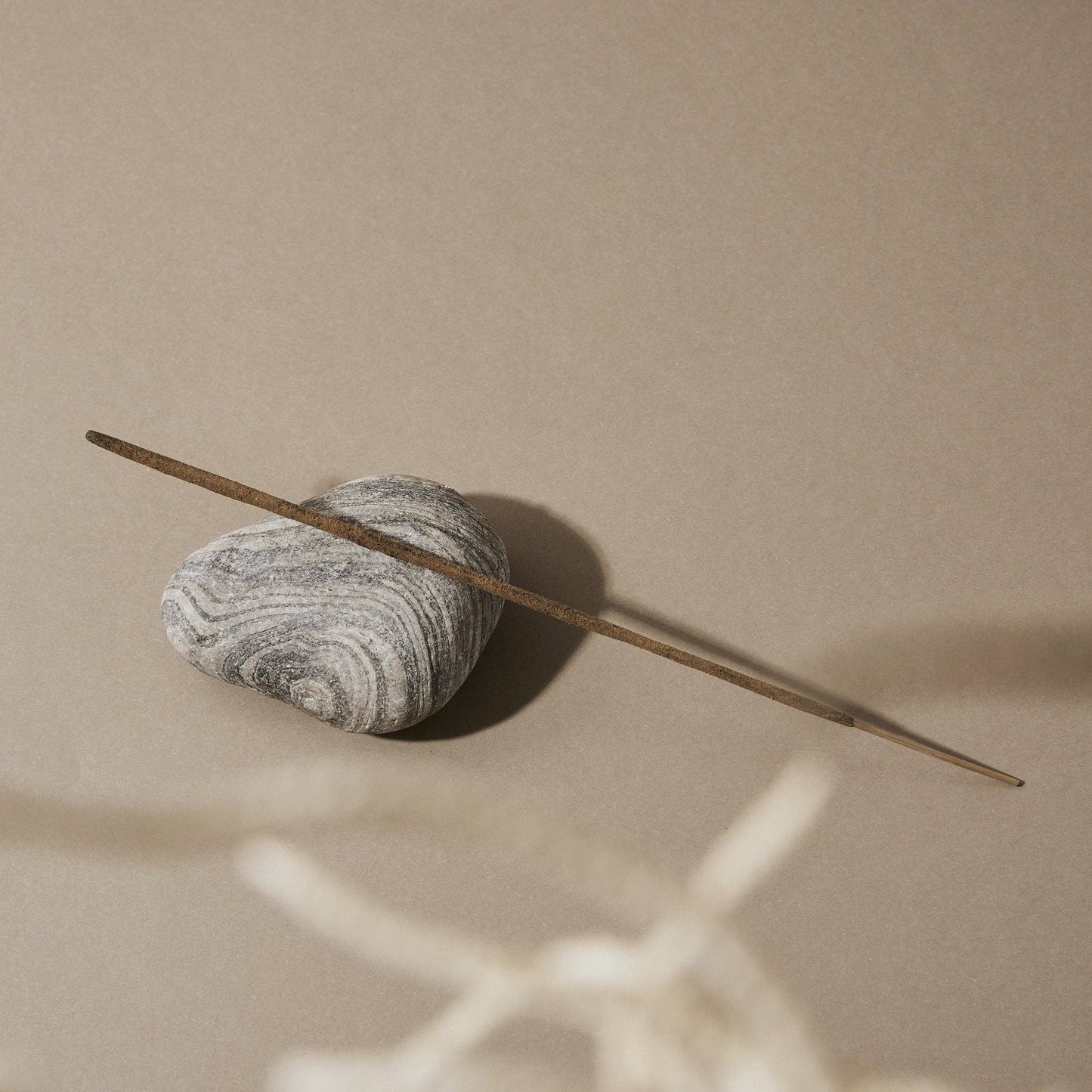 Natural Incense with Mandarin, Iris, Teakwood