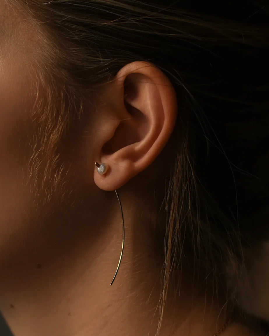 Pearl Curved Threader Earring