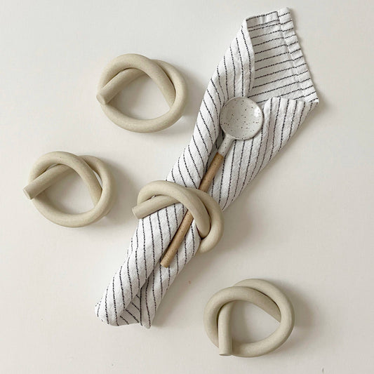 Ceramic Knot Napkin Rings (Set of 4)