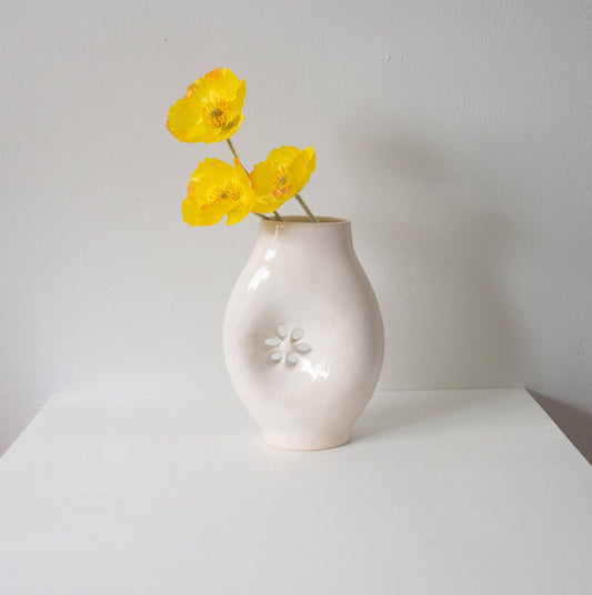 Ceramic Daisy Vase